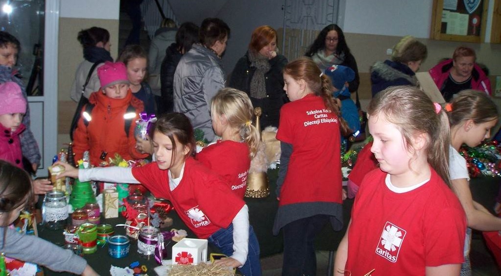 „DZIECI DZIECIOM NA BOŻE NARODZENIE”