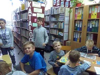 LEKCJA W SZKOLNEJ BIBLIOTECE